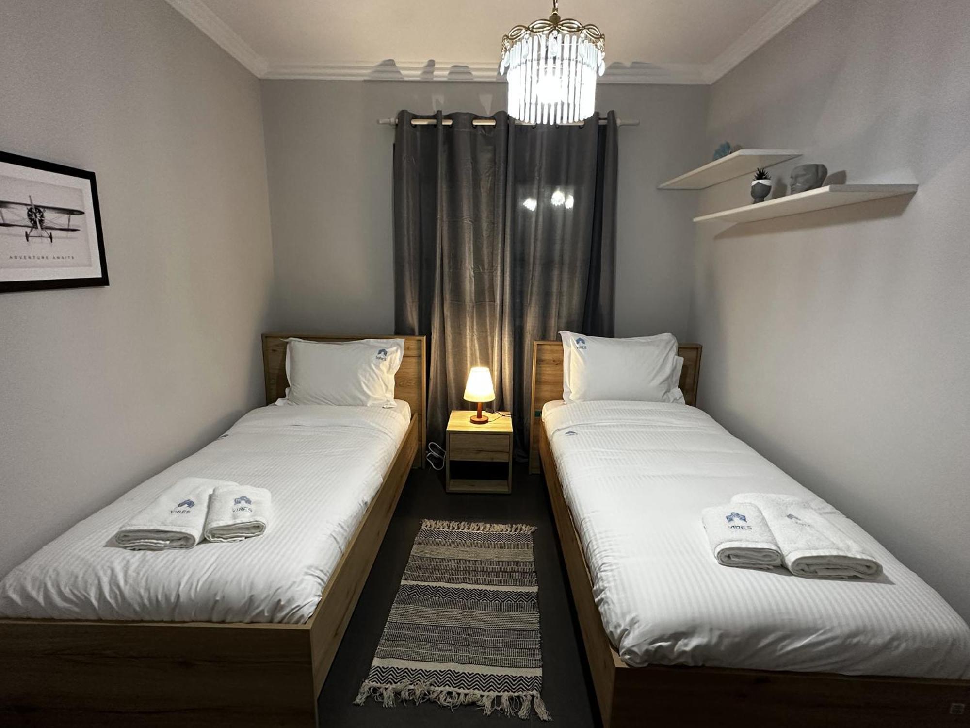Tirana Treasure: Chic 2Br-Apartment 8Min To Skanderbeg Place Luaran gambar