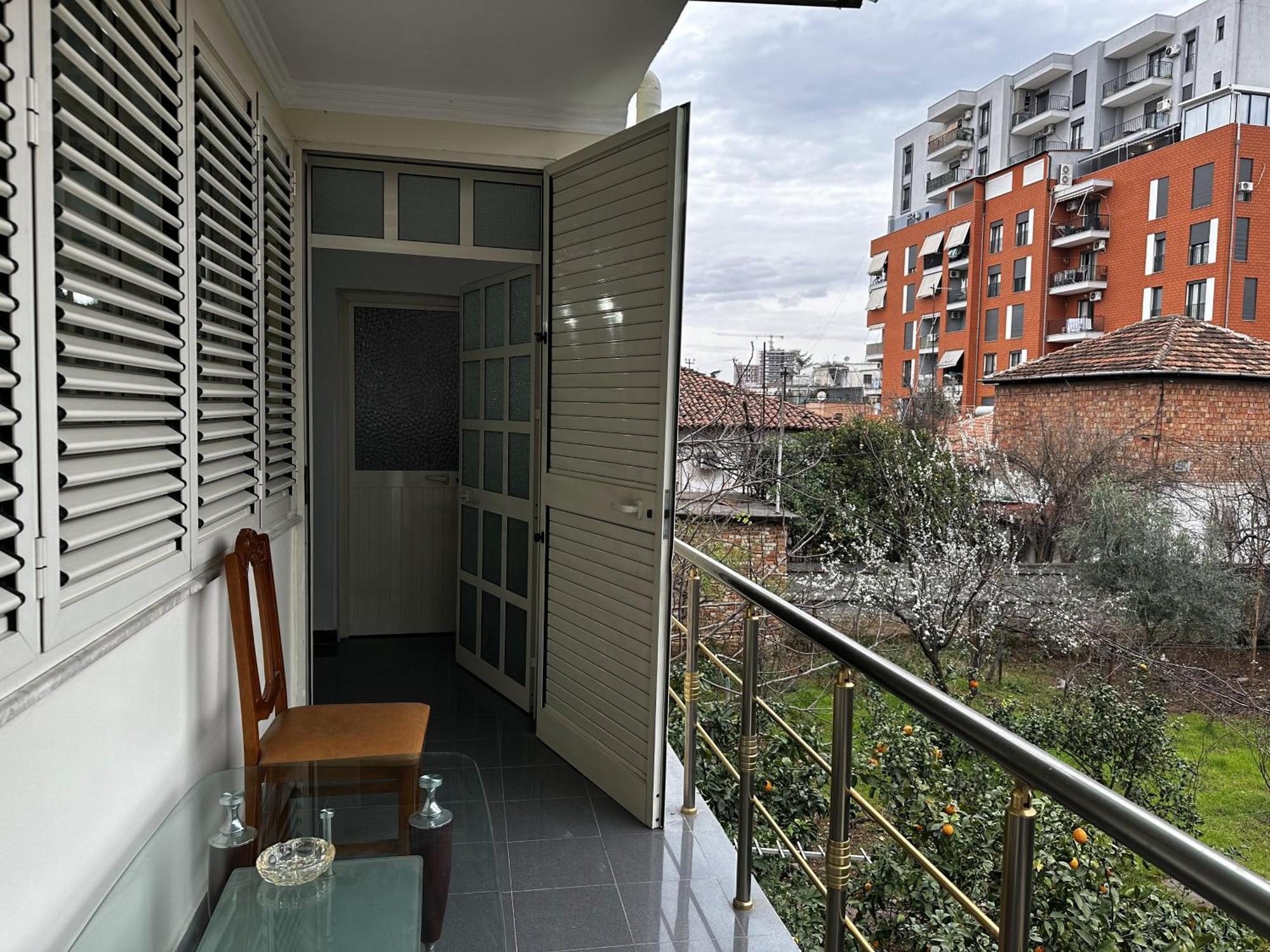 Tirana Treasure: Chic 2Br-Apartment 8Min To Skanderbeg Place Luaran gambar
